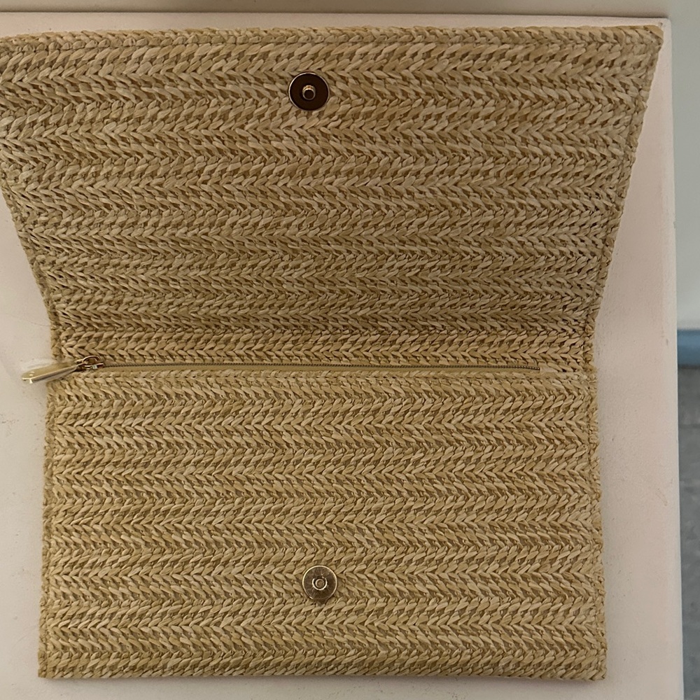 Dior Natural Beige Straw Clutch with White Logo - Picture 5 of 7